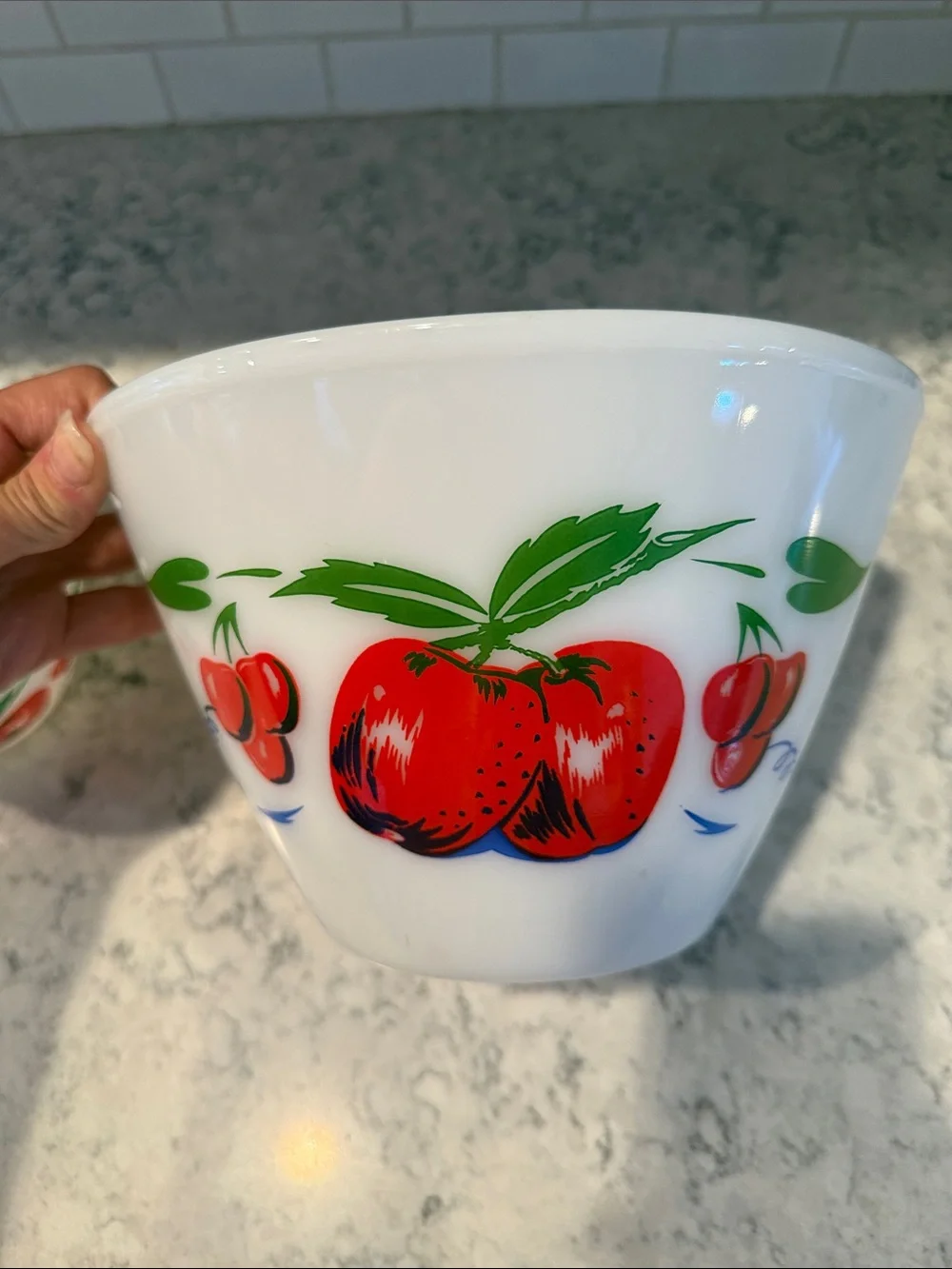 OMG 🍎🍒 Vintage Fire King Apples and Cherries Nesting or Mixing Bowls Set of 3